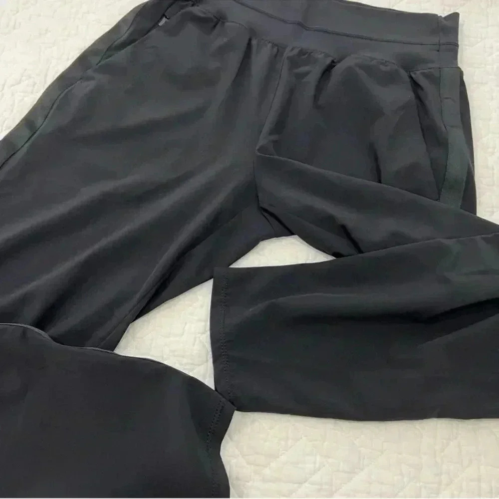 Athleta Nolita Slim Tapered Crop Pant Black Side Stripe Size 4 - Picture 4 of 15
